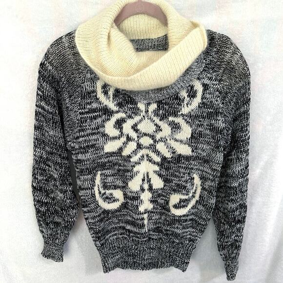 Vintage Ginenne Angora Lambswool Sweater Cowl neck Turtleneck Size Medium - Picture 1 of 5